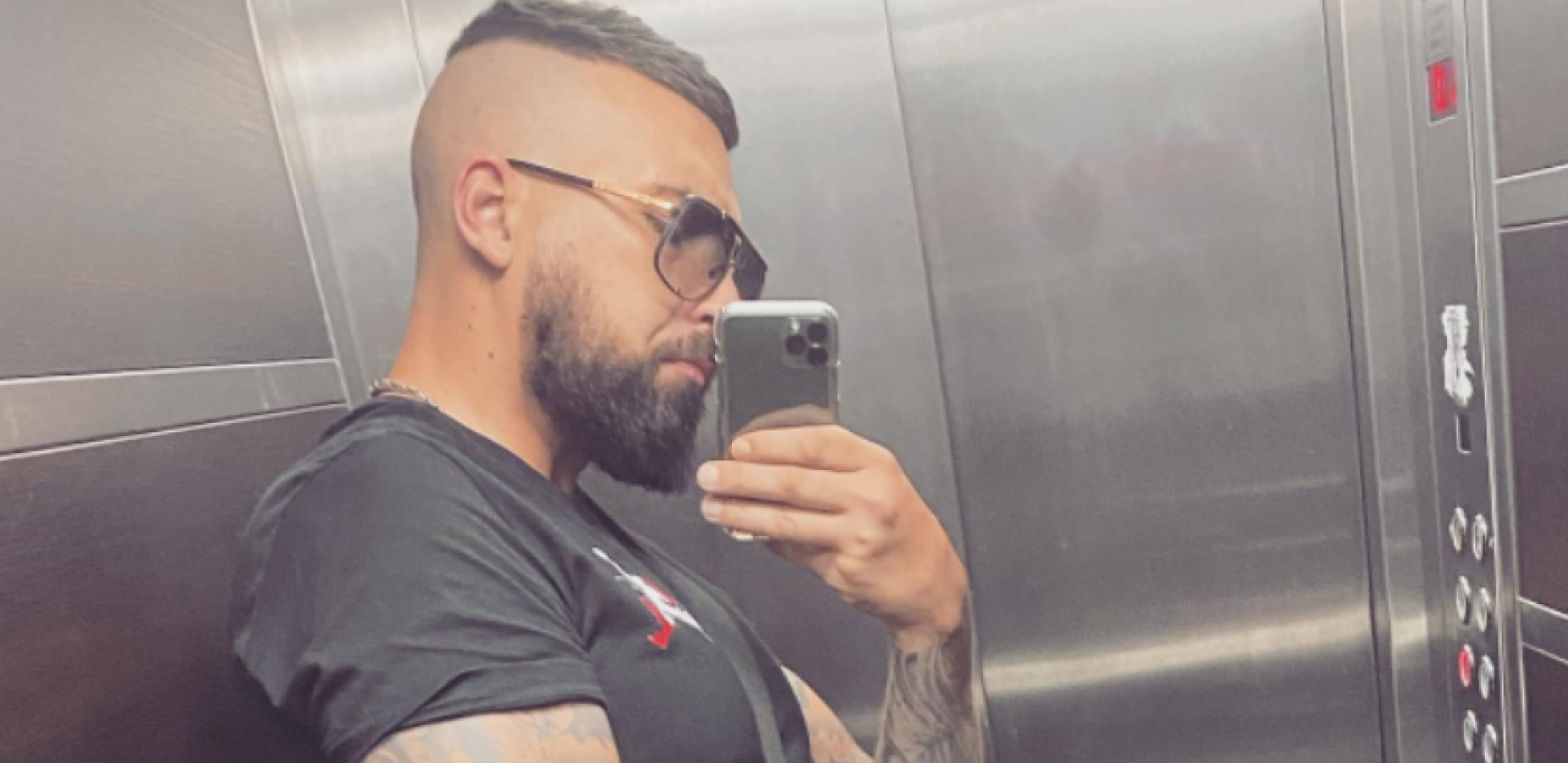 PEVAČ MUČI MUKU SA PRAZNIČNIM KILOGRAMIMA Saša Kapor otkiro kako se vraća u formu