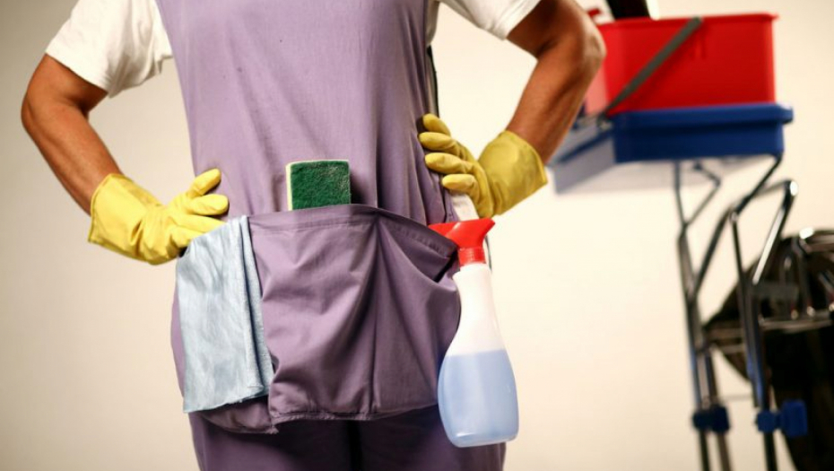 KAKO TE BRE NIJE SRAMOTA!? NAJSRAMNIJI OGLAS U SRBIJI IKADA Drinka traži spremačice, a od uslova nam se diže kosa na glavi