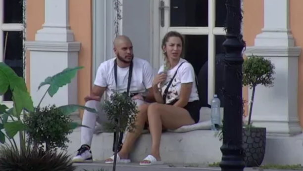 VIDEĆEŠ KAD BUDEM NAŠLA NOVOG DEČKA Aleks zapretila Dejanu raskidom, a ovako je Dragojević reagovao pred svima (VIDEO)