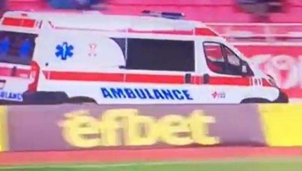 UZNEMIRUJUĆE SCENE U SUPERLIGI Fudbaleri vadili jezik saigraču da bi mu spasili život (VIDEO)