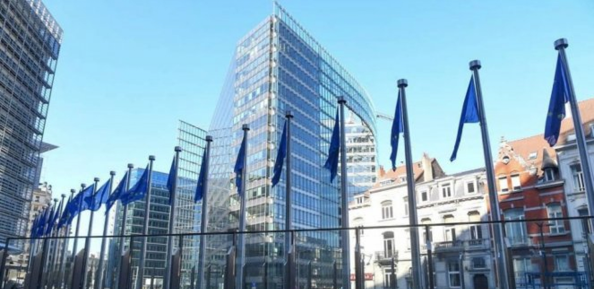 ZNAĆE SE U JUNU Evropska komisija daće mišljenje o kandidaturama za EU Ukrajine, Gruzije i Moldavije