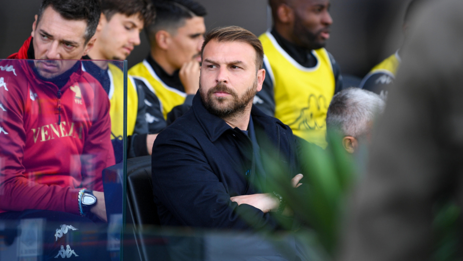 DA LI SU ZAKASNILI? Venecija otpustila trenera pred presudne bitke za opstanak