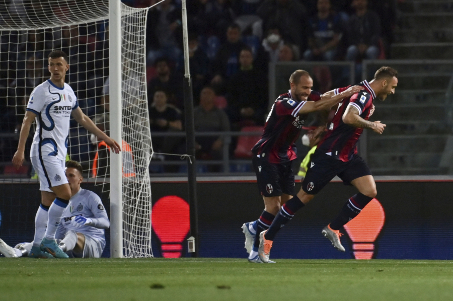 ROSONERI TRAŽE POJAČANJE Arnautović jedna od želja Milana