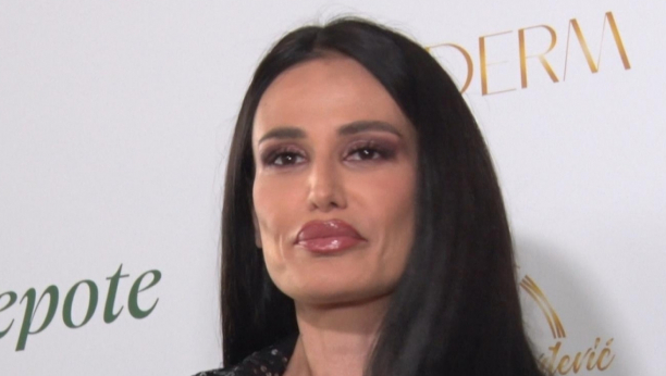 OSTALA SAM BEZ SLEZINE Indi je nakon operacije želuca prošla kroz pakao, težak period ostavio je posledice, a sada je otkrila mučne detalje