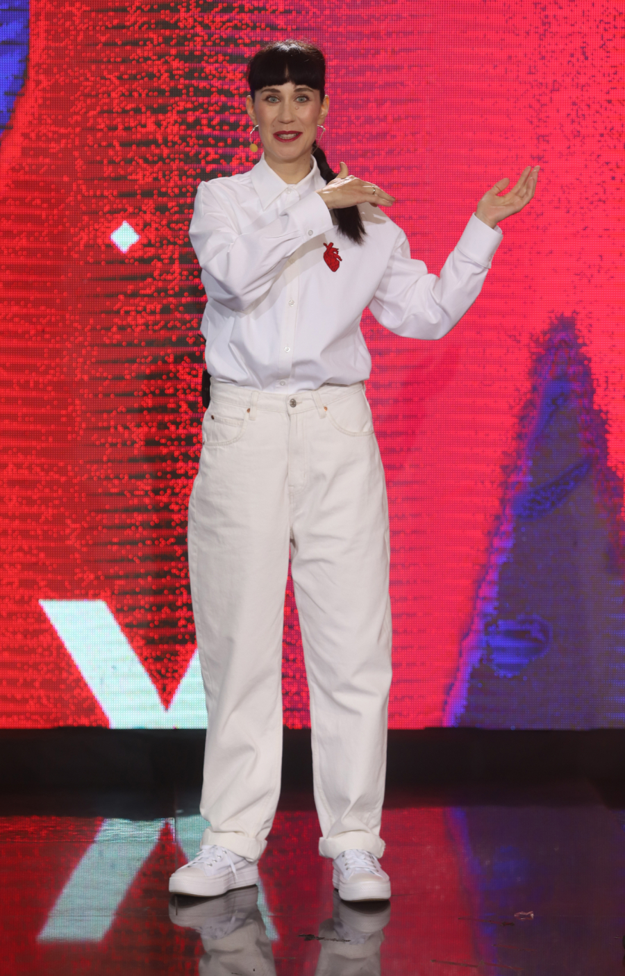 ZA DŽABE JEDE I PIJE Alo! otkriva kako se prema Konstrakti ophode u Italiji, a evo i da li će je njena porodica bodriti u Torinu