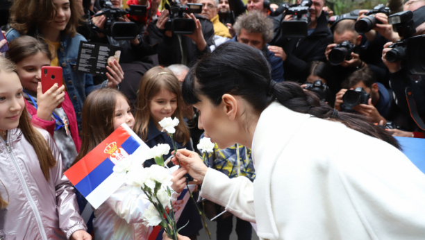 NE ZNAM GDE SAM I ŠTA SE DEŠAVA Konstrakta se požalila nekoliko sati pred polufinale, pa otkrila šta će uraditi pred nastup u Torinu