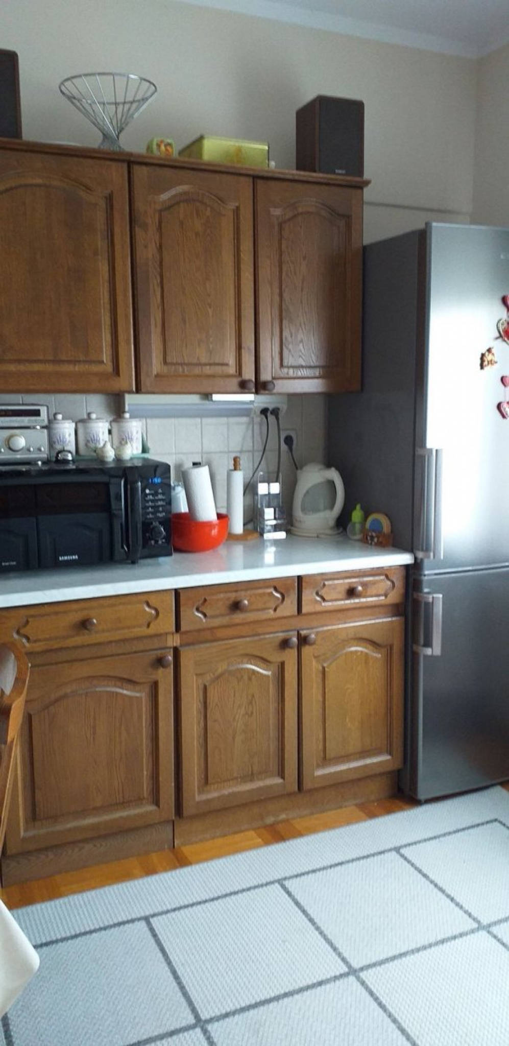 JASNA SA MALO PARA NAPRAVILA MAGIJU Od stare kuhinje u par poteza napravila novu i modernu, ljudi ne mogu da veruju