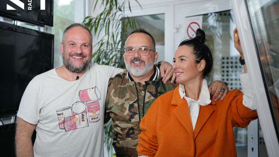 KLADIO BIH SE DA KONSTRAKTA POBEĐUJE NA EUROSONGU Toni Cetinski javno podržao našu predstavnicu, veruje da je ona pun pogodak