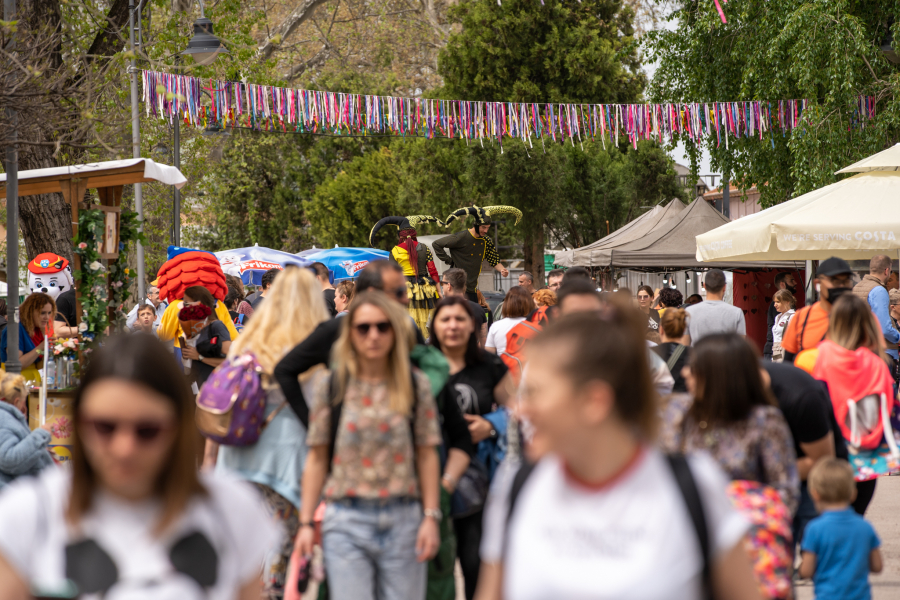 VASKRŠNJI PRAZNIK ZA PAMĆENJE – ŠARENI VIKEND NA TAŠMAJDANU I ZEMUNSKOM KEJU