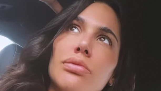 MARINA VISKOVIĆ KRŠI PROPISE Pevačica imala bliski susret sa organima reda, morala da plati kaznu