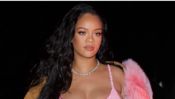 SNIMILA JE NEKOLIKO PESAMA I NESTALA IZ SRBIJE Svi su joj predviđali muzičku karijeru, a sada je zaštitno lice Rijaninog brenda!