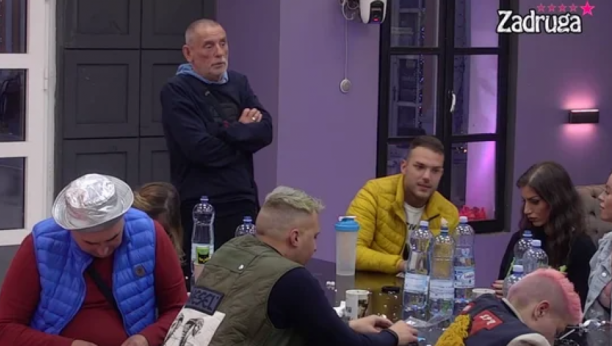 OSVETA IZBAČENE ZADRUGARKE Neočekivano je postavila njega za vođu i napravila pakao bivšim cimerima