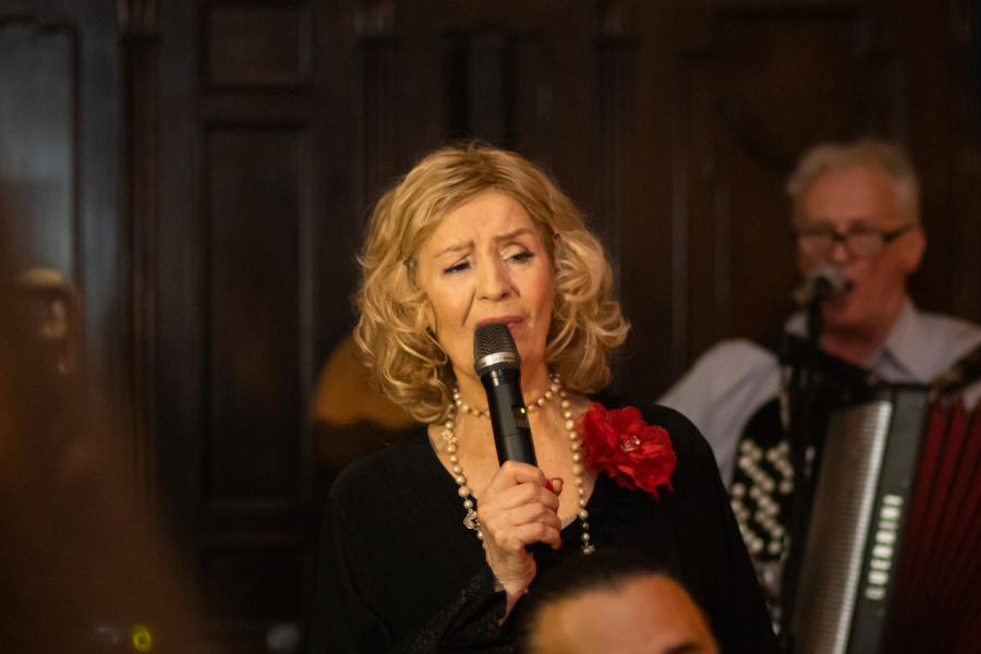 KONSTRAKTA NIJE ZASLUŽILA NACIONALNU PENZIJU  Lepa Lukić za Alo! o peticiji da Ana Đurić dobije priznanje države