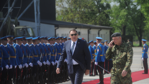 MILORAD DODIK: Vojska Srbije može uspešno da brani i odbrani državu!