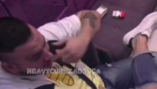 IZJAVIO JOJ LJUBAV Car pokušava da zavede Minu, spreman je da obnovi romansu iz prethodne sezone (VIDEO)