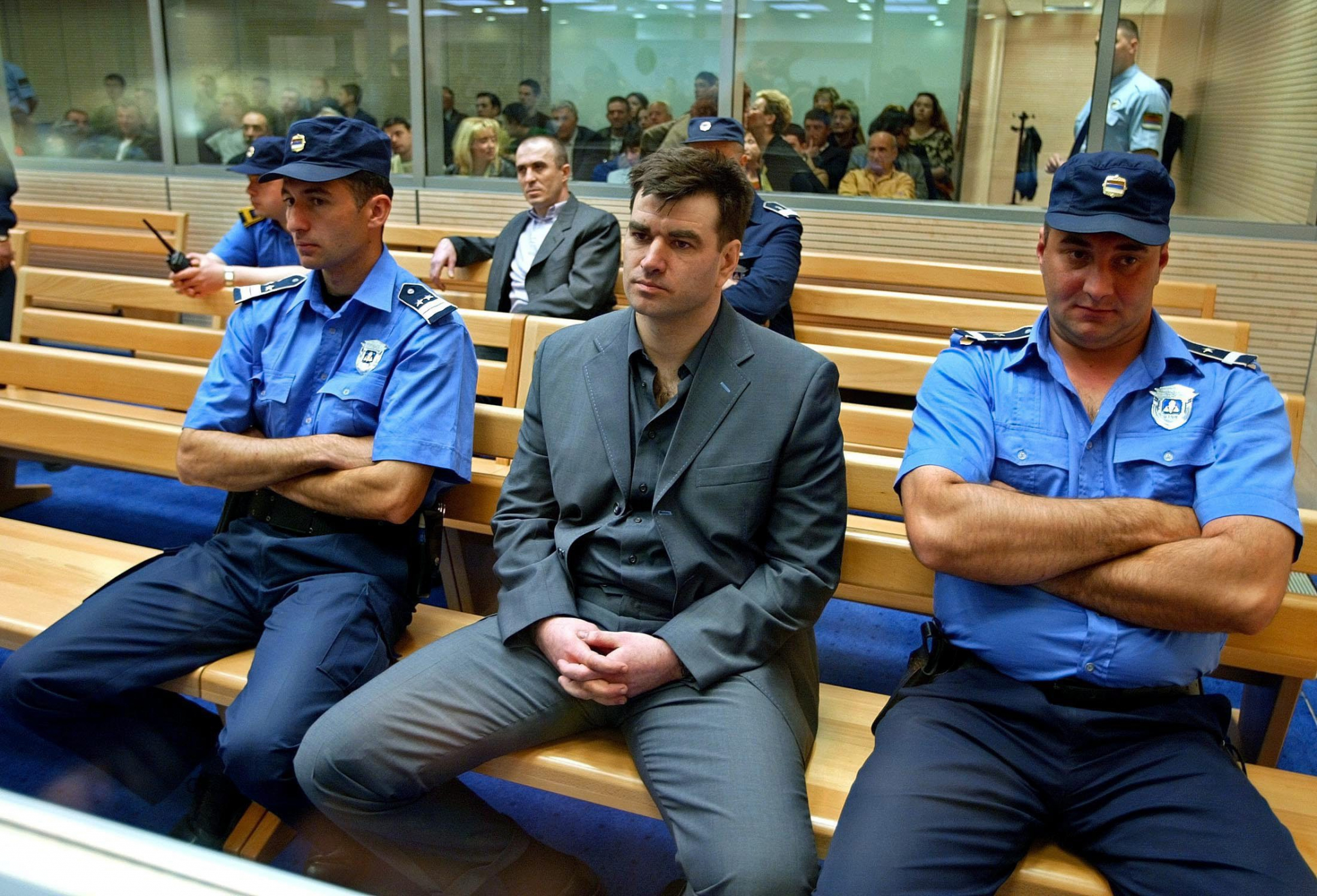 KORAĆ GLUMIO LEGIJU U POLICIJI! Detalji hapšenja saradnika Luke Bojovića u Hrvatskoj zbog lažnih isprava