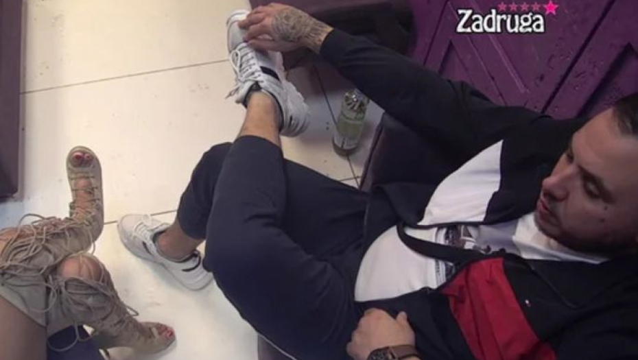 PRONAŠAO SVOJU NAJBLIŽU OSOBU MRTVU Filip Car slomljen progovorio o najtežem trenutku u svom životu, Dalila jedva uspela da ga smiri