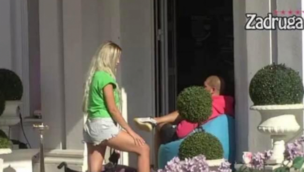 BRUTALNA SVAĐA DEJANA I ALEKS Nikolićeva završila u suzama, pale teške reči i uvrede zbog ljubomore