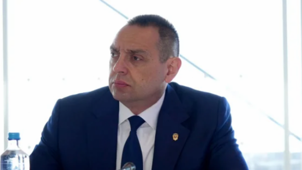 MINISTAR VULIN U ATINI: Očekujem da će proces povratka poštovanja međunarodnog prava krenuti upravo od Srbije