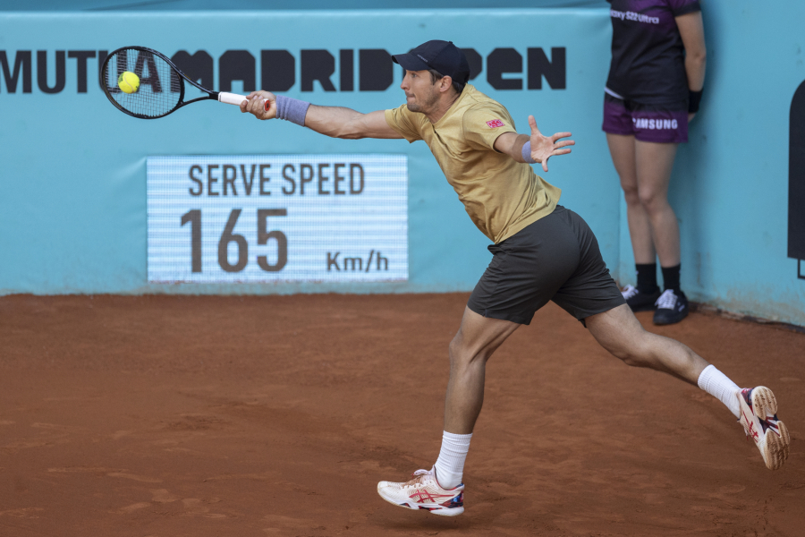 BEZ BORBE DO MASTERSA Lajović u glavnom žrebu Rima posle predaje Mađara