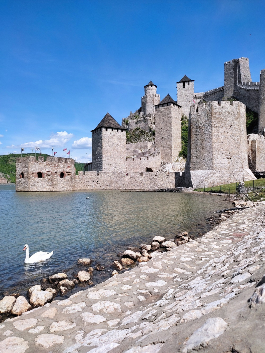 7 TVRĐAVA NA DUNAVU: Simboli moći, blagostanja i napretka