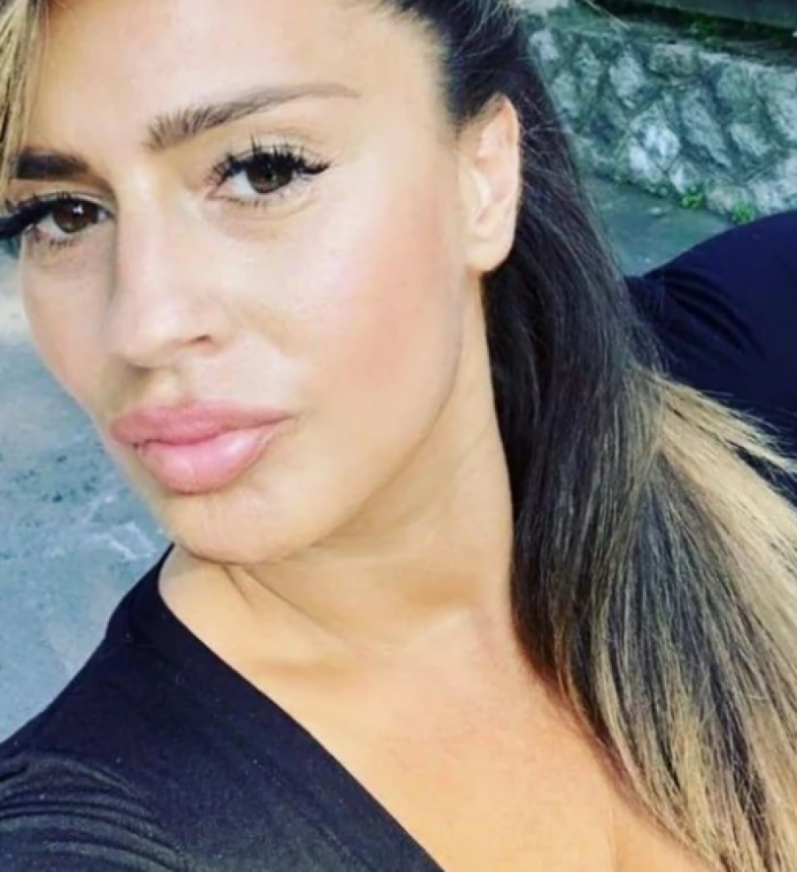 U BRAKU SE GODINAMA NISU SLAGALI Ovako izgleda bivša žena Nenada Kneževića Kneza, neverovatno je koliko Ksenija liči na nju (FOTO)