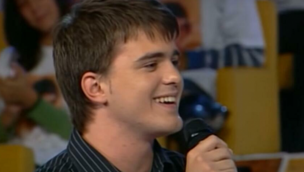 POVUKAO SE U JEKU SLAVE Pobednika Zvezde Granda ne zanima estrada, on i dalje peva, a evo kako danas izgleda