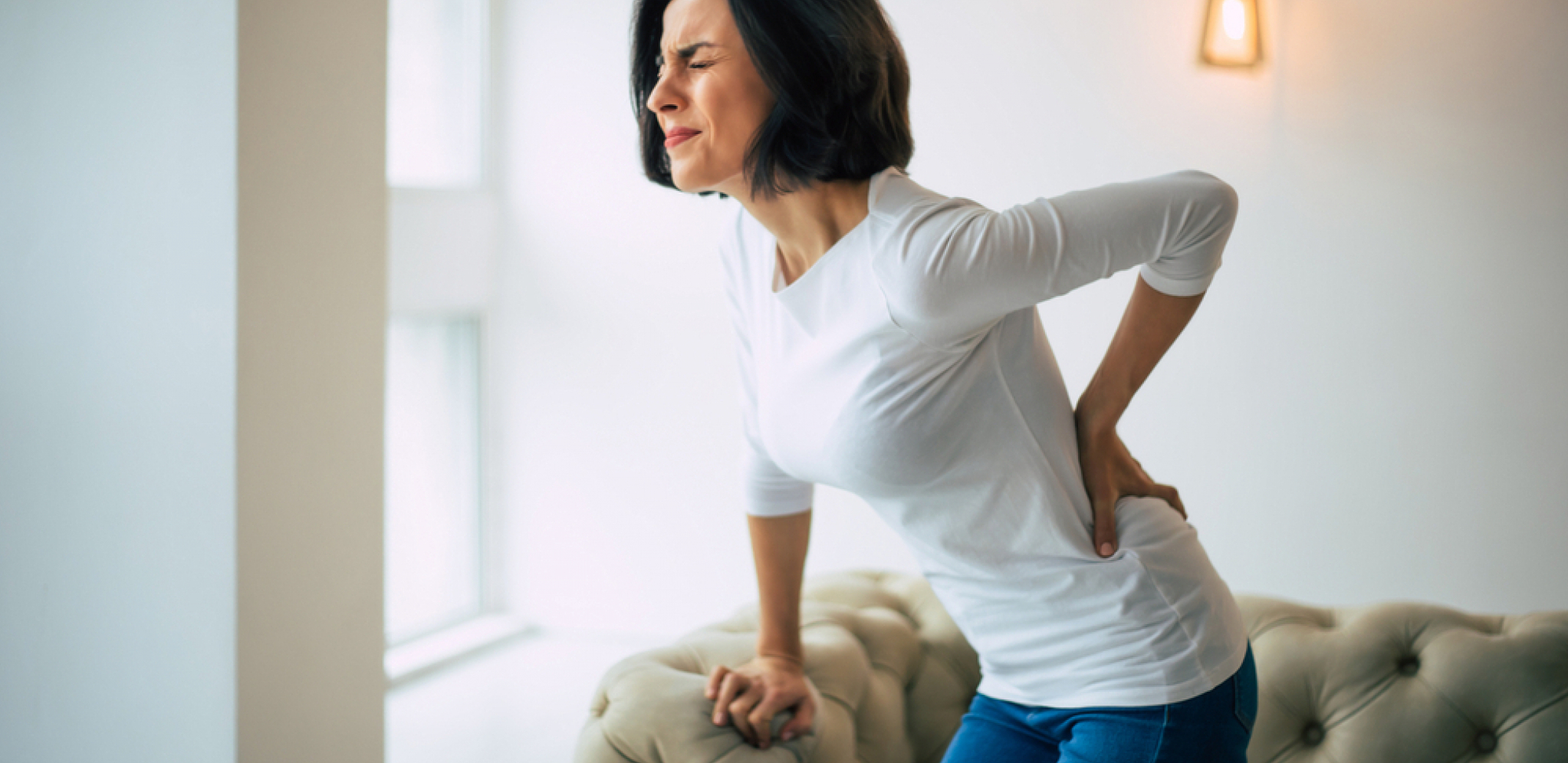MOŽE UKAZIVATI NA OZBILJNE BOLESTI Bol u ovom delu leđa ima različite uzroke kod žena i muškaraca
