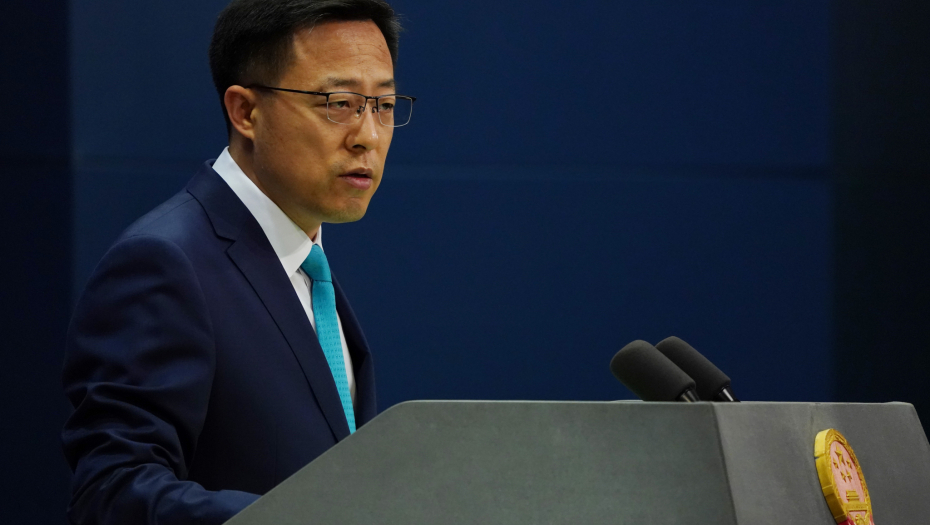 KINESKI ZVANIČNIK CITIRA OSNIVAČA PINK FLOJD "NATO će se boriti do poslednjeg Ukrajinca" (FOTO)