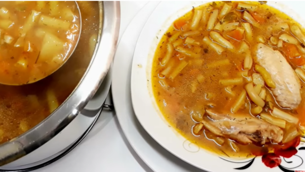 BORANIJA SA DIMLJENOM ĆURETINOM IMA DRUGAČIJI UKUS Ovako je nikada niste pravili, a najbolja je od svih!