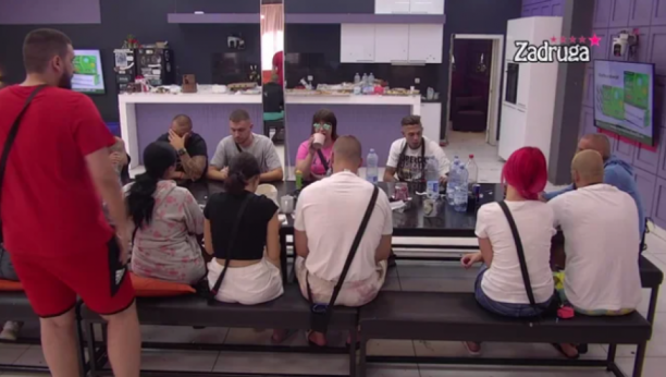 GLUPA JE KAO KRAVA Miljana i Zola u žestokom okršaju, Kulićeva poludela pa ga polila pre svima