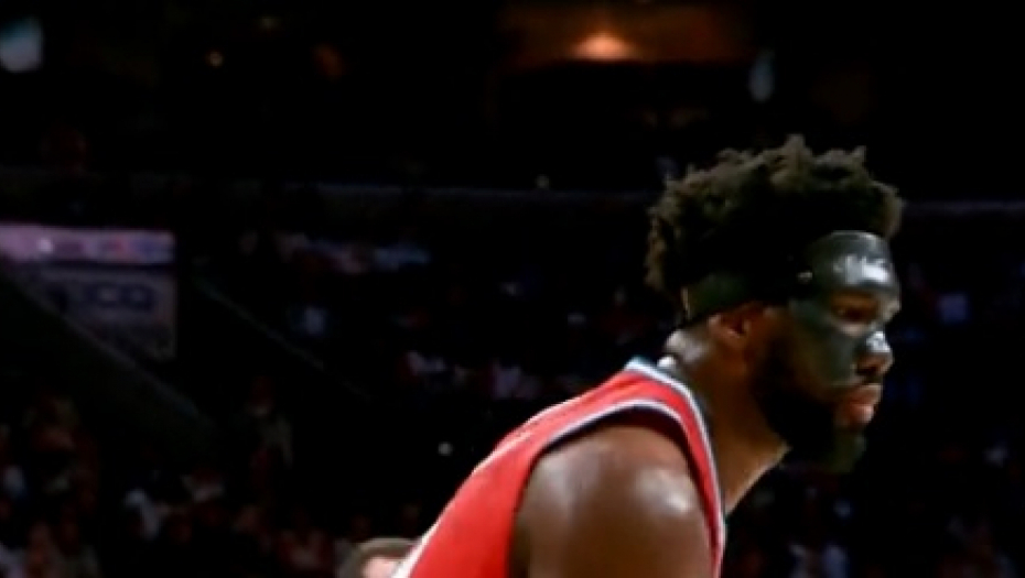 MASKIRANI OSVETNIK Jokićev najveći konkurent ponovo zablistao, ni moćni Batler mu nije mogao ništa (VIDEO)