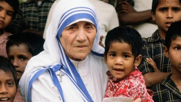 SVETICA ILI PREVARANT Jezivo svedočenje lekara: "Ono što je Majka Tereza radila nije normalno"