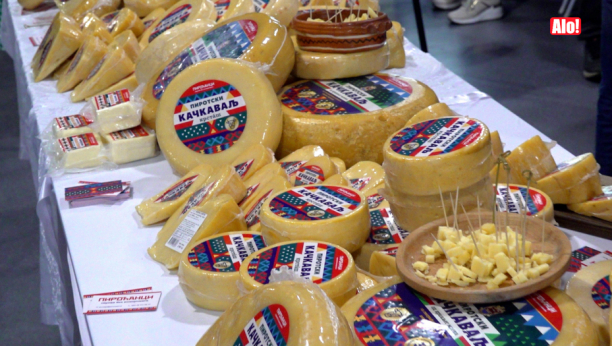 ALO! OTKRIVA Pogledajte kako se pravi čuveni pirotski kačkavalj (VIDEO)