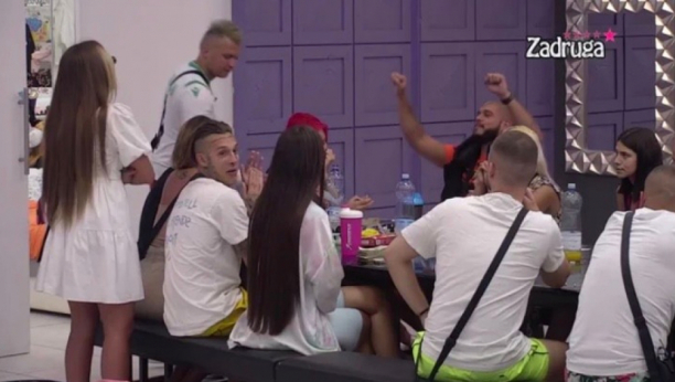 BUKTI RAT BIVŠIH SUPRUŽNIKA Dejan nikad niže ponizio Dalilu: Odrekao te se otac, živela si kao ker