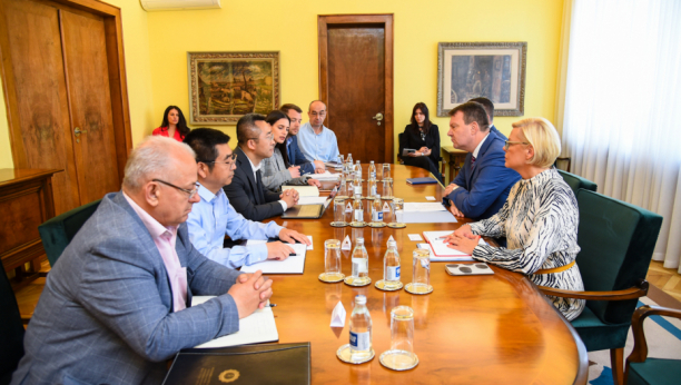 Mirović se sastao sa predstavnicima konzorcijuma kineskih kompanija koje izvode radove na brzoj pruzi Novi Sad - Subotica