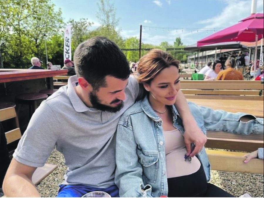 EKSKLUZIVNO Prva fotografija srpskog reprezentativca sa trudnom devojkom: Nikola postaje ćale