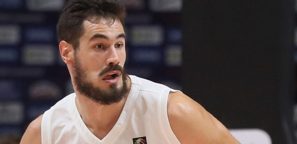 BILO JE MALO GUSTO SA ČESIMA Nikola Kalinić otkrio nove detalje utakmice i saznao ko je puštao muziku u dvorani