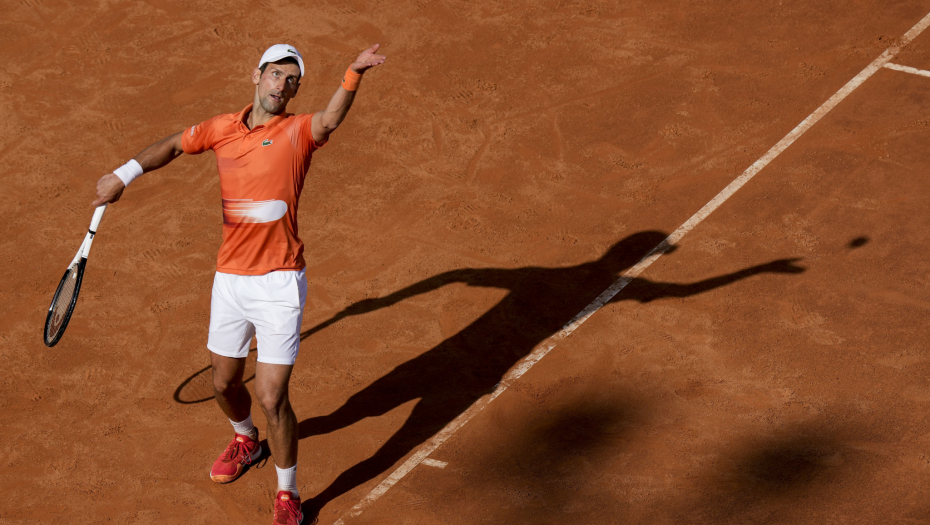 NA OVAKVOG NOVAKA NISMO NAVIKLI Đoković jednim čudnim detaljem iznenadio navijače u Rimu (FOTO)