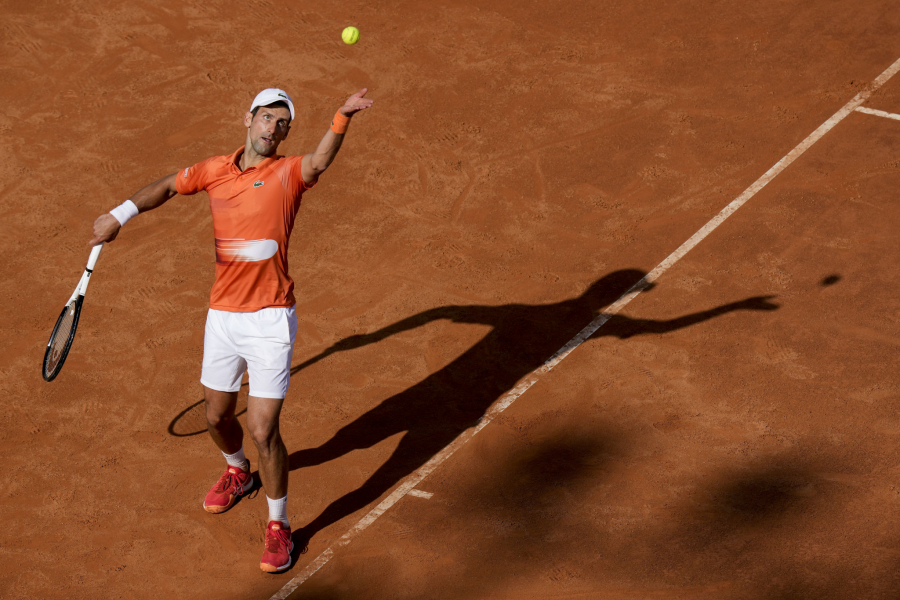 OGLASIO SE NOVAK IZ RIMA Evo šta je rekao o odluci Vimbldona da zabrani pojedinim igračima učešće