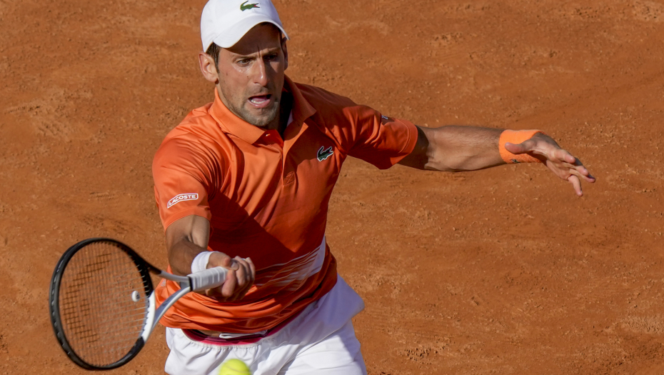 ĐOKOVIĆ PODRŽAO ZVEREVA Novak stao na stranu Nemca, ni njemu se nije dopala ova odluka