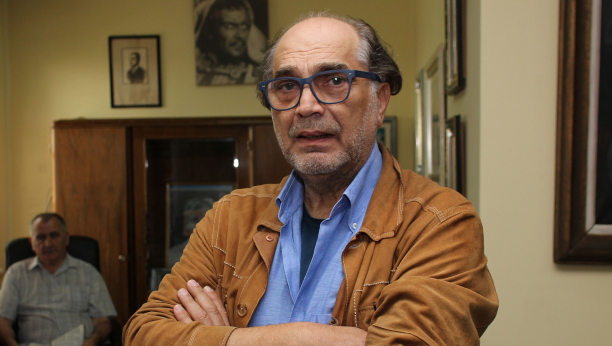 "DA SAM JA ODLUČIVAO SIGURNO NE BI BILO DECE" Voja Brajović progovorio o 23 godine mlađoj supruzi i deci