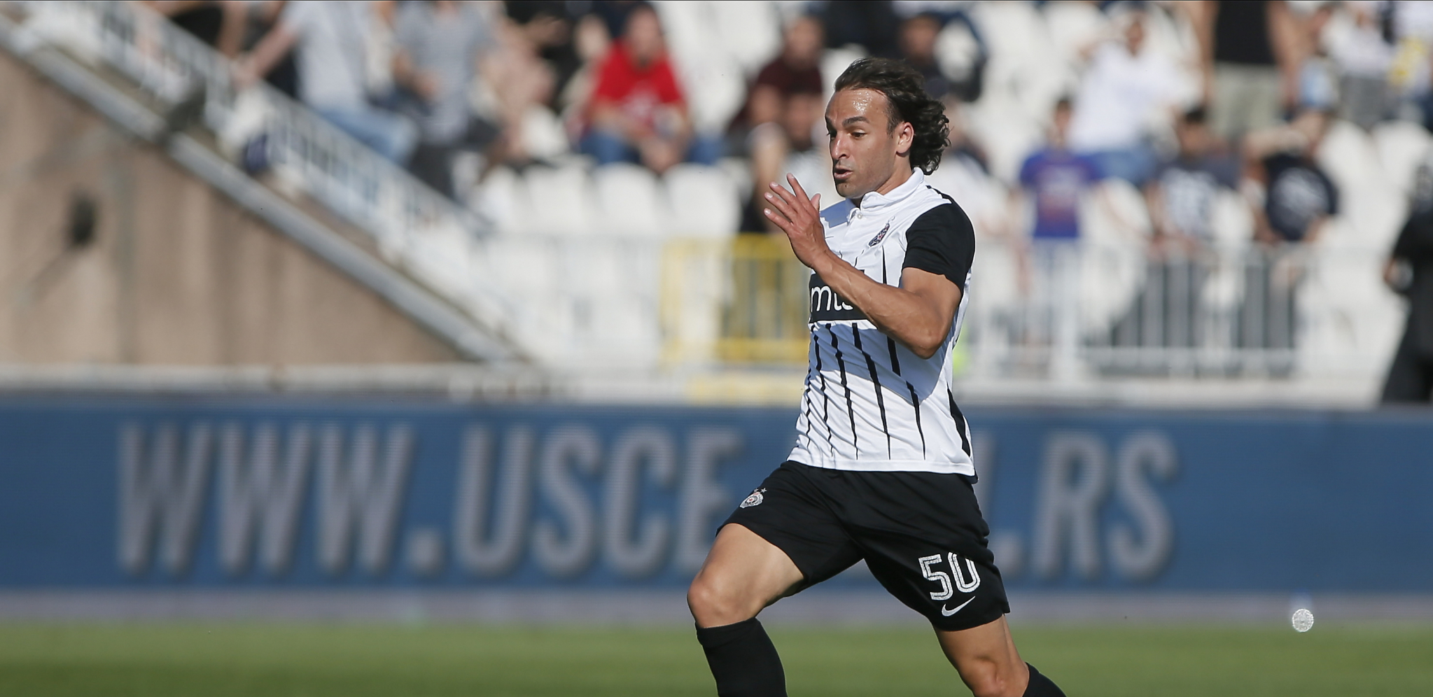 SEVALE VARNICE U HUMSKOJ Partizan uzalud srušio Radnički, gosti hteli da napuste teren