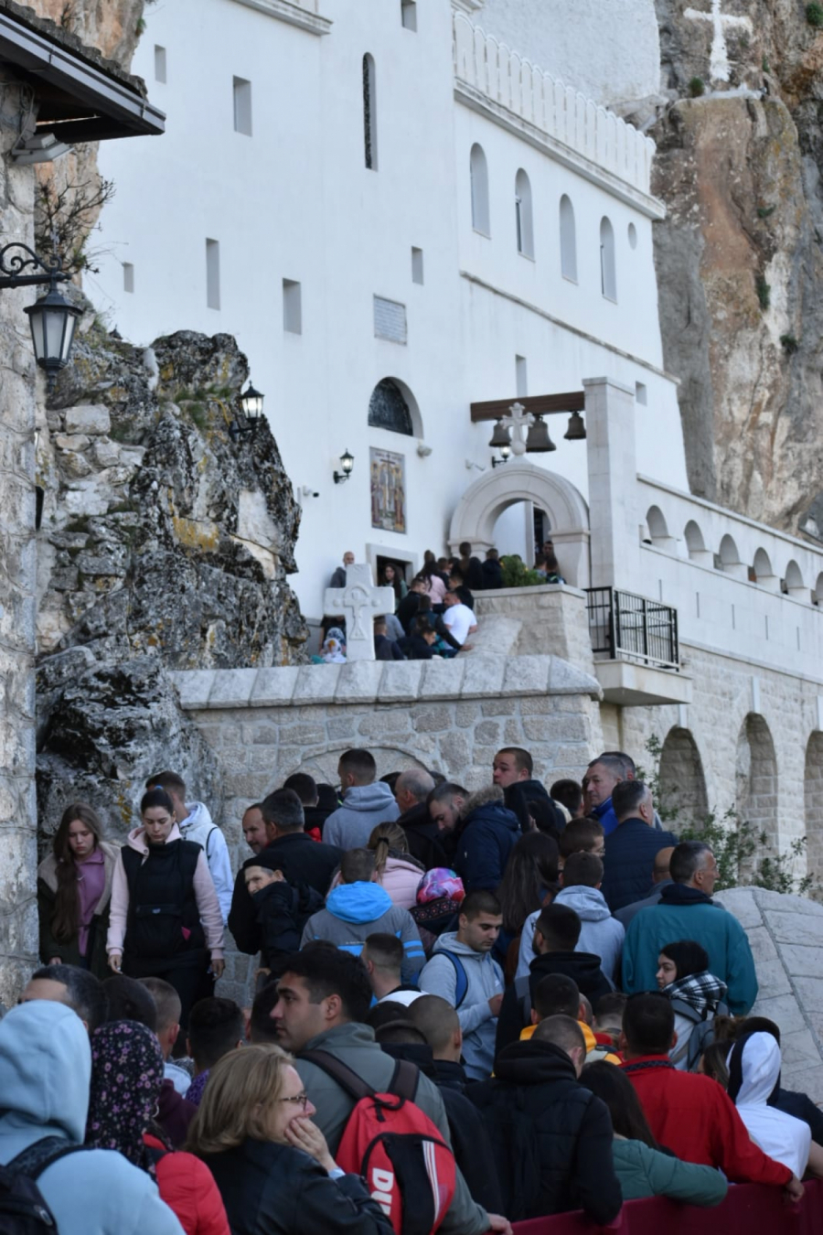 STROGI POST I BEZ TEŠKIH POSLOVA Na Svetog Vasilija Ostroškog obavezna je još jedna stvar