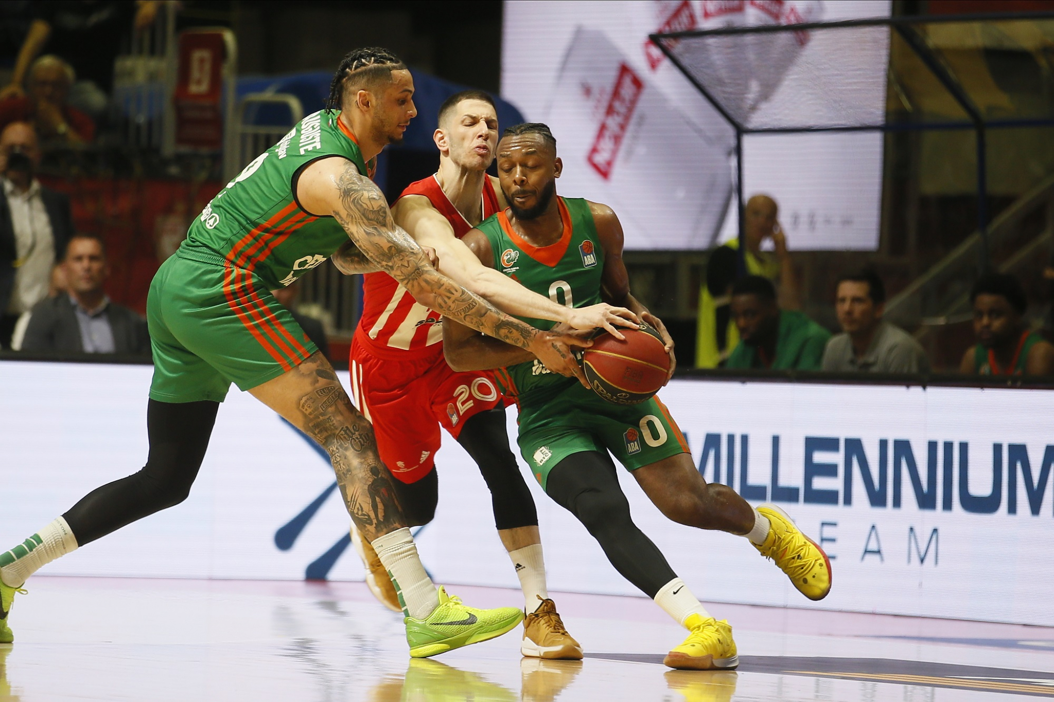 ZVEZDA SE UŽELELA KOŠARKE, CEDEVITA IGRALA 