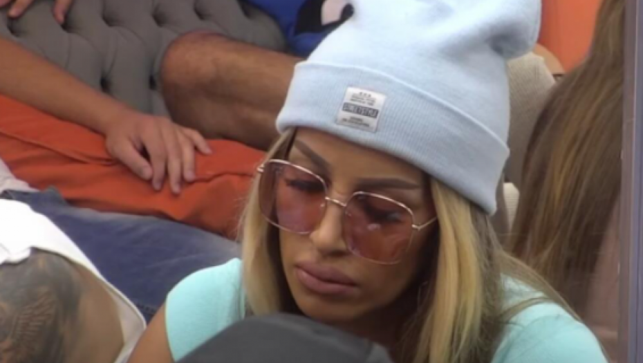 ZATRUDNELA SAM SA 17 GODINA Dalilina životna priča ledi krv u žilama, prvi put ispričala sve o čemu je ćutala