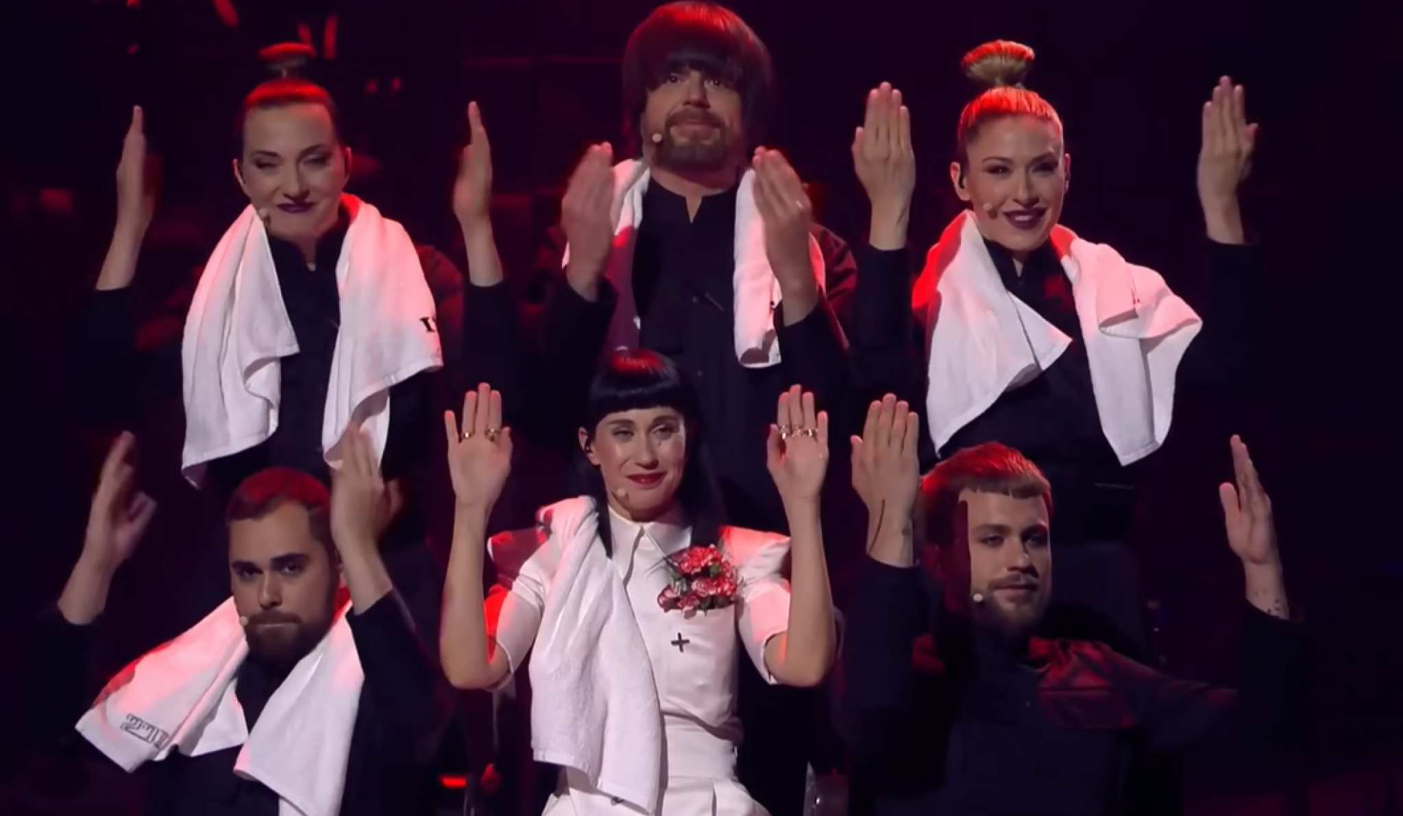 KONSTRAKTA ODUŠEVILA CEO SVET Lejdi Gaga fascinirana našom evrovizijskom predstavnicom, otkrivamo sve detalje buduće saradnje