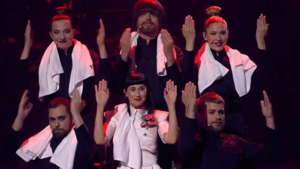 ŽIVELA SAM U MALOM STANU, A SADA MI REZERVIŠU APARTMANE Konstrakti se život promenio iz korena nakon nastupa na Evroviziji