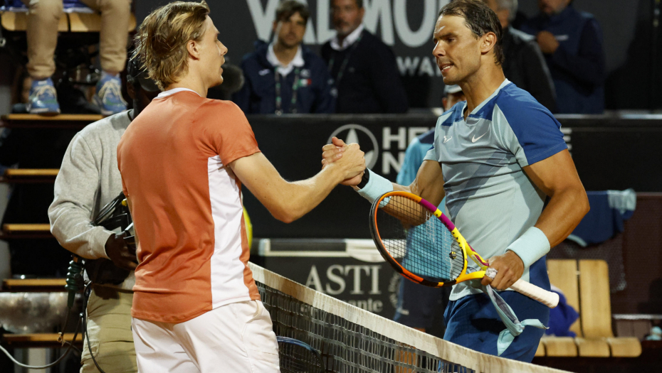 TO NE ŽELIŠ DA VIDIŠ Nadalu zadao bolan udarac pa mu se obratio emotivnim rečima