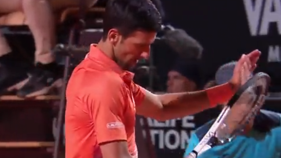 NESTVARAN TENIS Odmah na startu ludilo od poena, Novak pokazao još jednom veličinu (VIDEO)